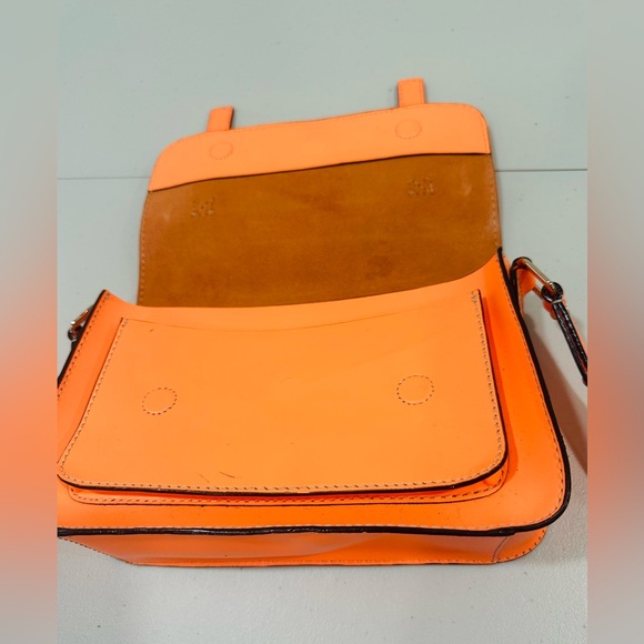 KATE SPADE‎ ESSEX SCOUT ORANGE LEATHER CAMBRIDGE SMALL CROSSBODY MESSENGER BAG - Picture 10 of 13